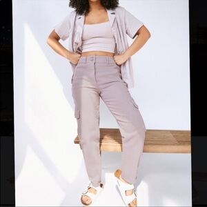 Wilfred Lavender Pants Size 16. Cargo, hem button detail, front pockets